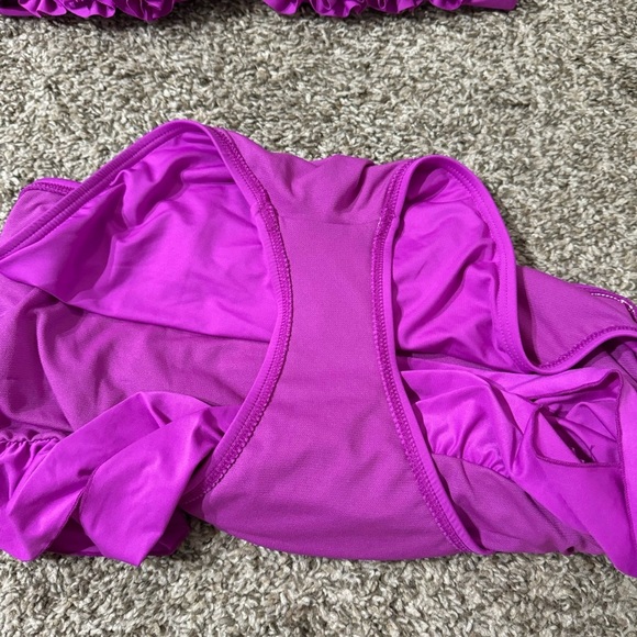 Kenneth Cole New York Fuschia Purple Ruffle Bikini Set - Picture 9 of 11